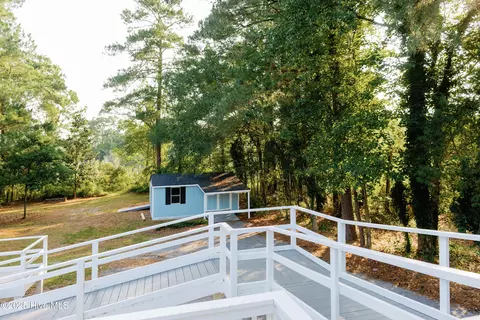 Exterior - 1498 Bayview Rd, Bath, NC 27808 photo 12 of 24