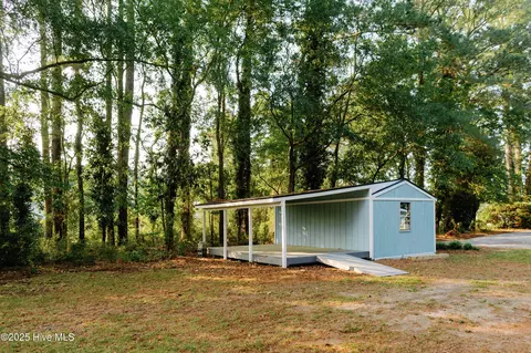 Exterior - 1498 Bayview Rd, Bath, NC 27808 photo 10 of 24