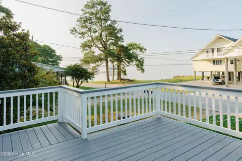 Exterior - 1498 Bayview Rd, Bath, NC 27808 photo 19 of 24