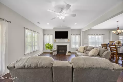 14 Allbrook Way, Hampstead, NC 28443 photo 13