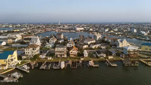View/Area - 241 Moonlight Dr, Atlantic Beach, NC 28512 photo 5 of 15