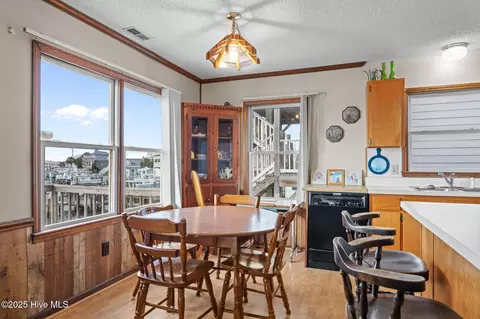 Dining - 241 Moonlight Dr, Atlantic Beach, NC 28512 photo 2 of 2