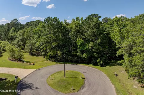 1000 Peterson Pl, Wilmington, NC 28411