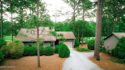 115 Scott Rd, Pinehurst, NC 28374