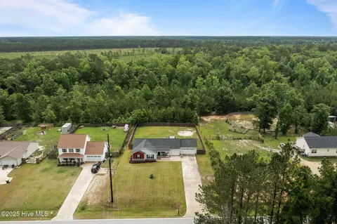 View/Area - 660 Riggs Rd, Hubert, NC 28539 photo 4 of 4