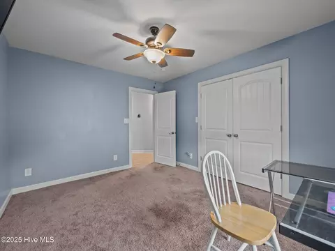 Bedroom - 660 Riggs Rd, Hubert, NC 28539 photo 4 of 7