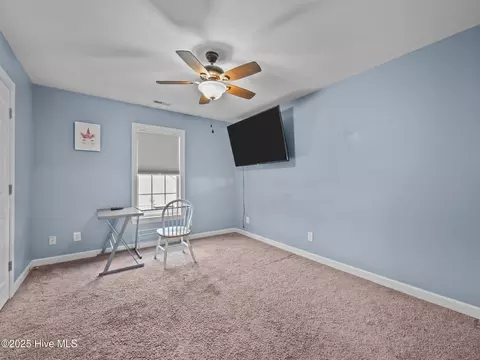 Bedroom - 660 Riggs Rd, Hubert, NC 28539 photo 3 of 7