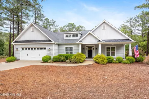 103 Schever Rd, West End, NC 27376
