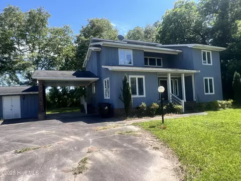 4330 Sam Potts Hwy, Hallsboro, NC 28442