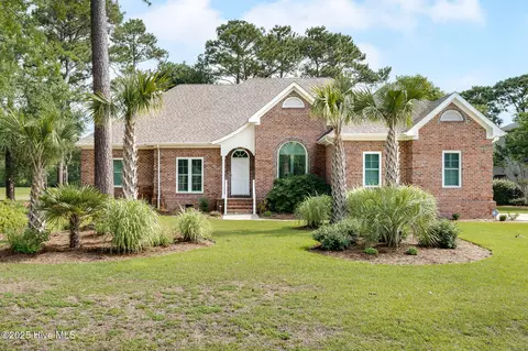 315 Seascape Dr, Sneads Ferry, NC 28460