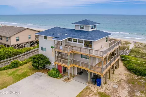 1801 Ocean Dr, Emerald Isle, NC 28594