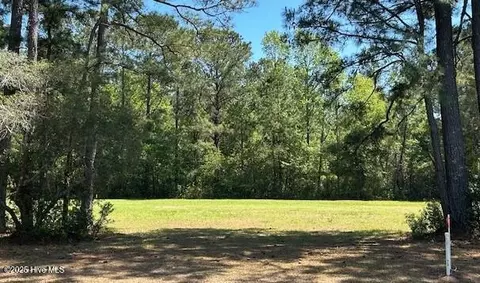 597 Lindgrove Pl SW, Ocean Isle Beach, NC 28469