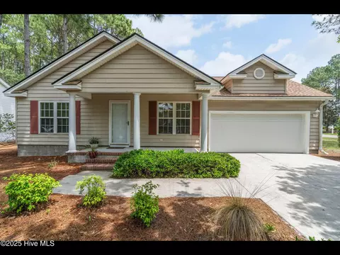 4043 Brick Path Ln SE, Southport, NC 28461