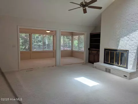 Living - 105 Lake Forest Dr, Pinehurst, NC 28374 photo 4 of 4
