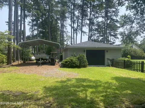 Exterior - 405 E Westbrook St, Wallace, NC 28466 photo 8 of 8