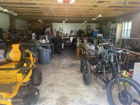 Other - 405 E Westbrook St, Wallace, NC 28466 photo 8 of 8