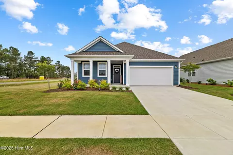 3121 Lochgreen Cir, Leland, NC 28451