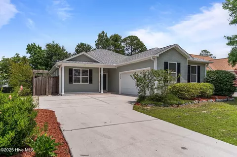 9480 Night Harbor Dr, Leland, NC 28451