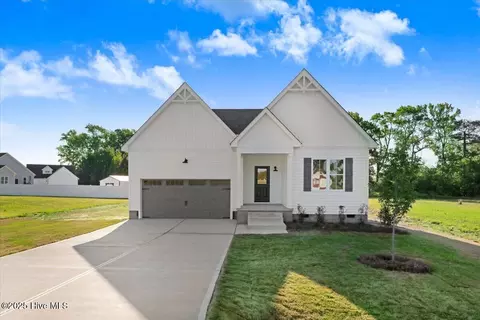 72 Glenwood Pl, Kenly, NC 27542