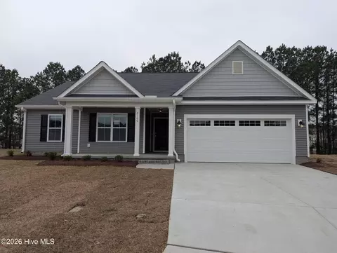 2100 Rhinestone Dr, Winterville, NC 28590