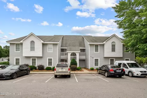 110 W Victoria Ct #E, Greenville, NC 27834