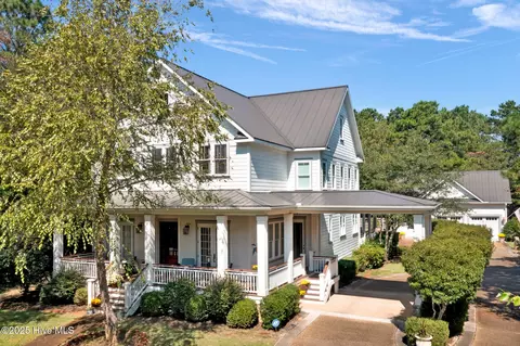 1001 Appaloosa Trl, Wilmington, NC 28411
