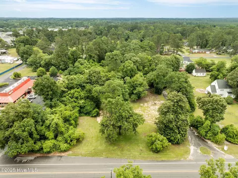 1501 W Broad St, Elizabethtown, NC 28337