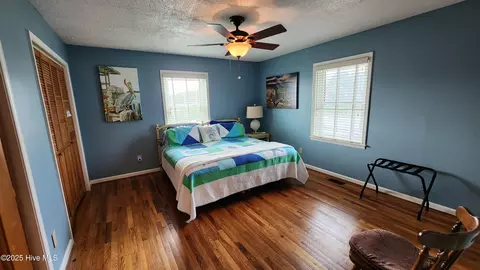 Bedroom - 151 Blue Heron Ln, Gloucester, NC 28528 photo 4 of 8
