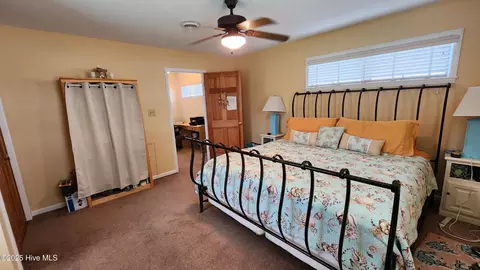 Bedroom - 151 Blue Heron Ln, Gloucester, NC 28528 photo 7 of 8