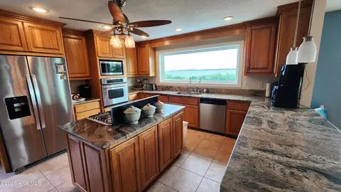 Kitchen - 151 Blue Heron Ln, Gloucester, NC 28528 photo 2 of 4
