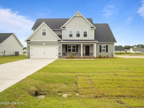 803 Tupelo Tree Dr, Hubert, NC 28539 photo 2