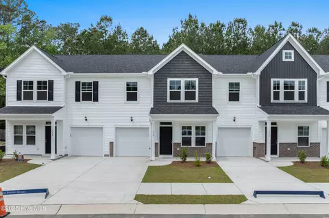 796 Palm Frond Way NW, Calabash, NC 28467