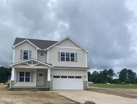 816 Lawson Ct, Greenville, NC 27858