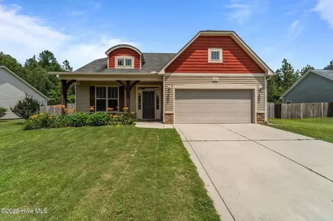 433 Shepherd Trl, Aberdeen, NC 28315