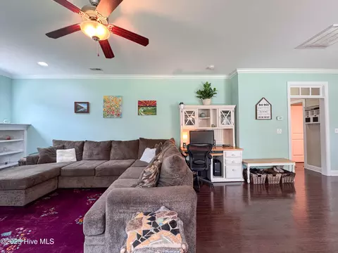 Living - 123 Center Dr, Hampstead, NC 28443 photo 1 of 3