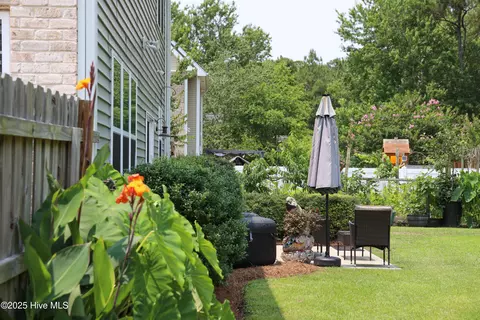 Other - 123 Center Dr, Hampstead, NC 28443 photo 9 of 11
