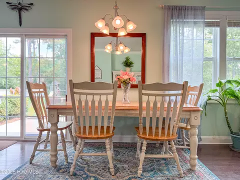 Dining - 123 Center Dr, Hampstead, NC 28443 photo 1 of 1