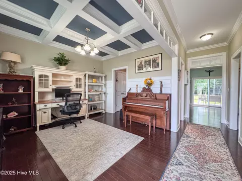 Entry Way - 123 Center Dr, Hampstead, NC 28443 photo 3 of 7