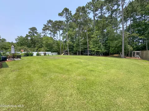 Exterior - 123 Center Dr, Hampstead, NC 28443 photo 8 of 12
