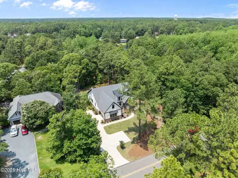 499 Longleaf Dr, West End, NC 27376 photo 14