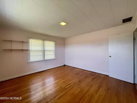 Bedroom - 1222 Meadow Branch Rd, Williamston, NC 27892 photo 6 of 7