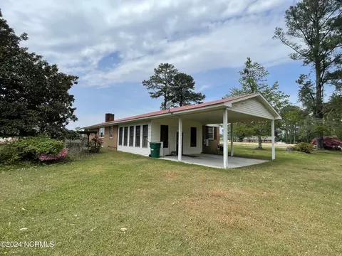 Exterior - 1222 Meadow Branch Rd, Williamston, NC 27892 photo 1 of 2