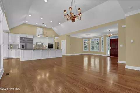 Living - 120 E High Bluff Dr, Hampstead, NC 28443 photo 4 of 5