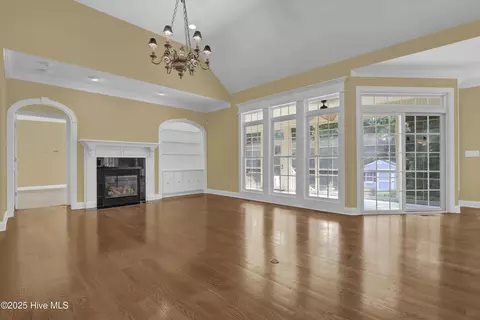Living - 120 E High Bluff Dr, Hampstead, NC 28443 photo 3 of 5
