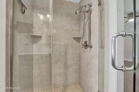 Bath - 120 E High Bluff Dr, Hampstead, NC 28443 photo 9 of 9