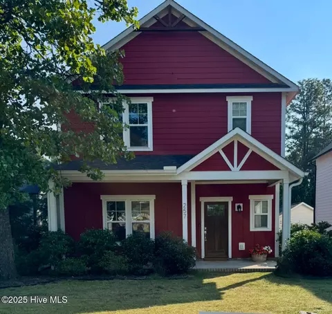 257 Springwood Way, Southern Pines, NC 28387