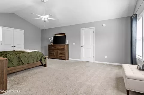 Bedroom - 97 Violetear Rdg, Hampstead, NC 28443 photo 2 of 4