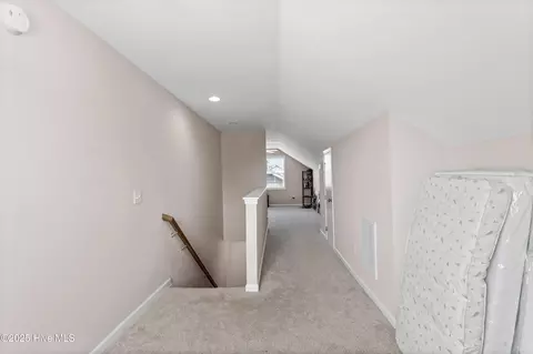 Entry Way - 97 Violetear Rdg, Hampstead, NC 28443 photo 8 of 8