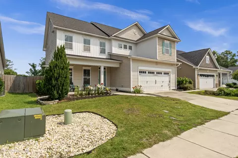 97 Violetear Rdg, Hampstead, NC 28443