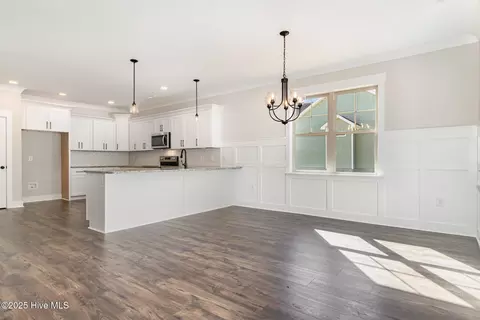145 Tee Dr, Selma, NC 27576 photo 9